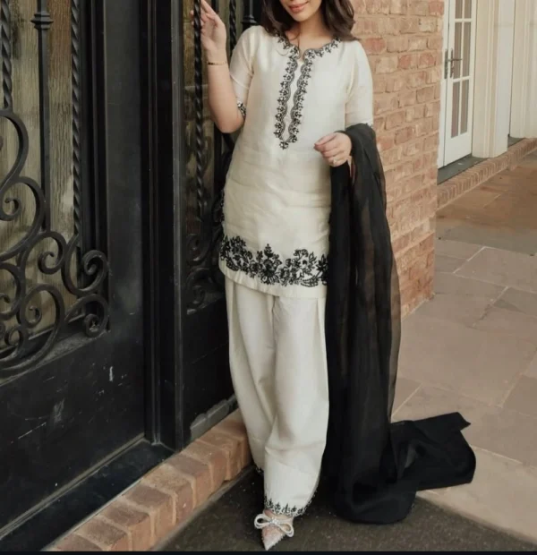 Ivory and Black farshi set