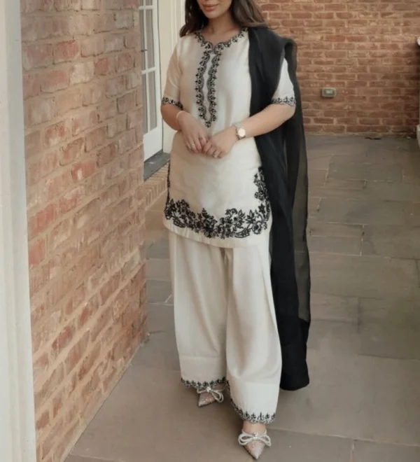 Ivory and Black farshi set