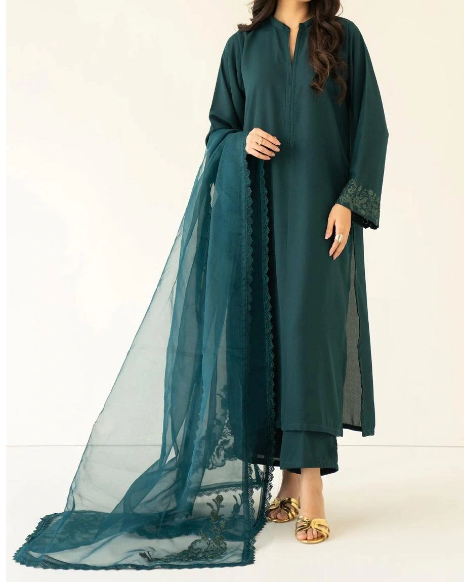 Zayra - Deep Teal Outfit