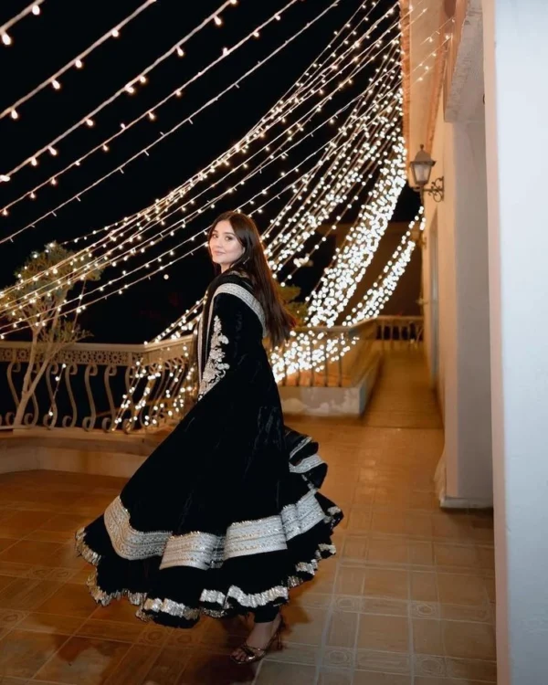 Regal Black Velvet Double Ghera Anarkal - Image 3